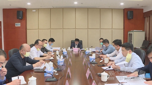 分析会.jpg